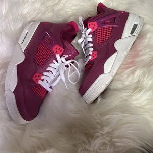 Air Jordan 4